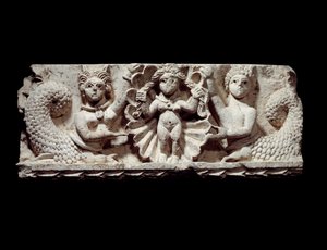 Koptilainen taide: Venuksen (Aphrodite) syntymä. kalkkikivireljeef Egyptistä. 5. vuosisadalla jKr. Aurinko 0,71x0,29 m Pariisi, musee du Louvre