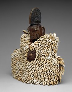 Kaksoisfiguuri (ere ibeji), jossa on vaate
