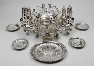 Kirkleatham Centerpiece tekijältä David and Tanqueray Anne  Willaume