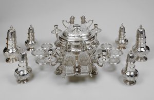 Kirkleatham Centerpiece tekijältä David and Tanqueray Anne  Willaume