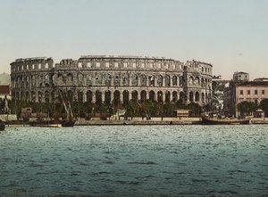 Arena del Mare, Pola, n. 1900 (valomekaaninen tuloste) tekijältä Detroit Publishing Co.