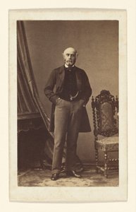 Muotokuva parrakas mies