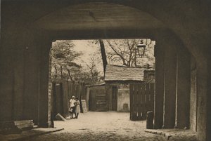 Archways Under The Adelphi: Little Robert Street, nimetty yhden veljen Adamin mukaan, n. 1935. tekijältä Donald McLeish