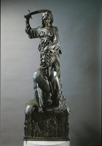 Judith ja Holofernes. Pronssinen veistos