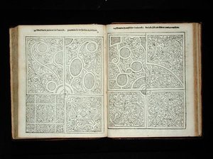 Ranskalaistyylisiä parterreja, Johann van der Groenin teoksesta "Hollantilainen puutarhuri", julkaistu 1699 (kaiverrus) (ks. myös 171922). tekijältä Dutch School