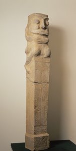 Huonekalut ja erilaiset esineet 1100- ja 1300-luvuilta