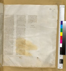 Apostolien teot 24 Codex Sinaiticus Add MS 43725, f.317r, noin 325-375 (muste pergamentilla). tekijältä Eastern Mediterranean School