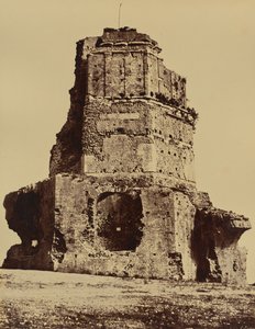 Nîmes. Tour Magne tekijältä Édouard Baldus