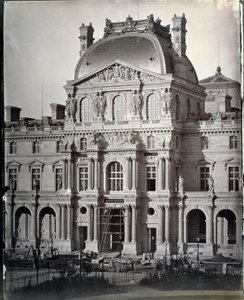 Teoksia Louvren museon Denon-paviljongista