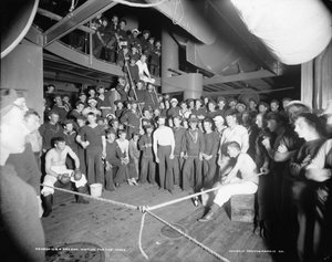 U.S.S. Oregon, odottaa gongia, 1896-1901