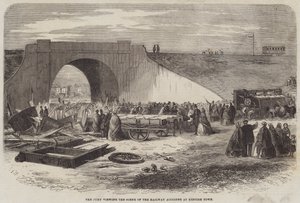 Tuomaristo katselee Kentish Townin rautatieonnettomuuskohtausta tekijältä Edward Hull