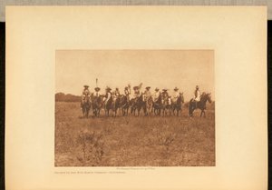 Chiefs in the Sun -tanssiparaati - Cheyenne tekijältä Edward S. Curtis
