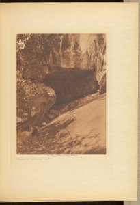 Sisäänkäynti maalattuun luolaan tekijältä Edward S. Curtis