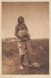 Salkku III, laatat 76-110, 119, 136 tekijältä Edward S. Curtis