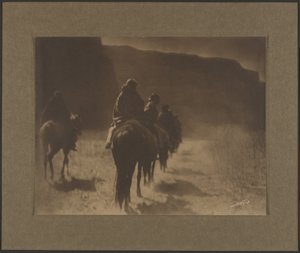 [Katoava rotu - navajot] tekijältä Edward S. Curtis