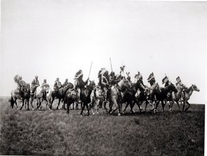 Brule War Party finlandez tekijältä Edward Sheriff Curtis