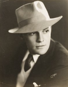 Hollywood-muotokuva tekijältä Edward Sheriff Curtis