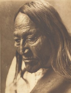 Two Strike, 1907. tekijältä Edward Sheriff Curtis