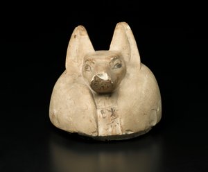 Saakaalipäällinen kansipurkin kansi (kalkkikivi) tekijältä Egyptian
