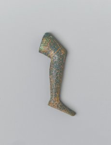 Pieni sinivihreä läpinäkymätön lasinen ihmisen jalka upotekuvioisesta hahmosta (lasi) tekijältä Egyptian