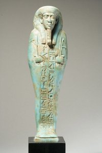 Ushabti-hahmo Hor-Khebille, myöhäinen dynastian aika, 25. luvun loppu - 26. dynastian alku, noin 700-600 eKr. (fajansi) (katso 270353 kääntöpuoli)