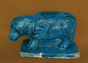 Sininen virtahepo mustalla koristelulla, Dra Aboul Naga, Middle Kingdom (fajanssi)