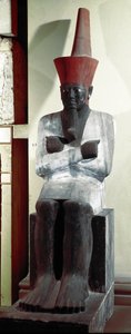 Egyptiläinen antiikki: faarao Montuhotep II:n (tai Mentuhotep II:n) patsas. 11. dynastia. Deir el Baharista. Himmeä. 83 cm. Kairo. Egyptin museo
