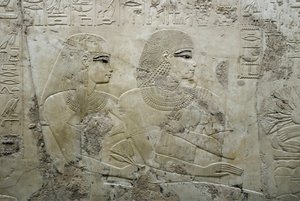 Egyptiläinen antiikki: bas reliefi, joka esittää hautajaisjuhlan vieraita - Visiiri Ramosen hauta (18. dynastia) - Luxor, Thebes, aatelisten hauta Egypti - Egyptin sivilisaatio: Basreliefi, joka kuvaa hautajaisjuhlan vieraita, hautakammiosta Tomb of tekijältä Egyptian 18th Dynasty
