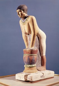 Olutta tekevän naisen malli, Old Kingdom (monivärinen kivi)