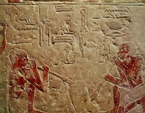 Lasinpuhaltimia kuvaava reliefi Kaemrehun Mastabasta, Saqqara, Vanha kuningaskunta, noin 2325 eKr. (maalattu kalkkikivi)