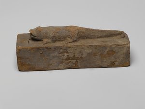 Pieni arkku krokotiilille, 664-332 eKr. (puu)