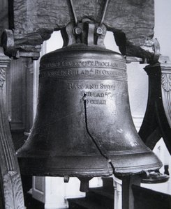Liberty Bell, valettu vuonna 1752 (kupari ja tina)