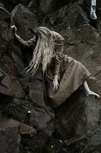 For Moria, 2016 (silkkipaino) tekijältä Elinleticia Högabo