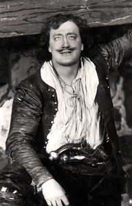 Fred Terry 1863-1933, englantilainen näyttelijä, 1900-luvun alku.