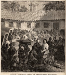 Hostellin sisäpiha Chiang Ping Cheoussa. Piirustus Emile Bayard (1837-1891), havainnollistaa matkaa Shanghaista Moskovaan vuosina 1859-1862, M. de Bourboulon, Ranskan ministeri Kiinaan. Kaiverrus kirjassa "" Le tour du monde", toimittanut Edouard Charton tekijältä Emile Antoine Bayard