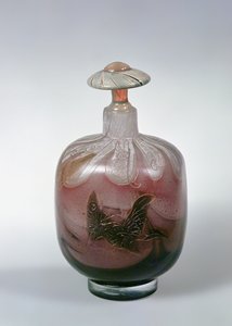 Pullo ja korkki, n. 1900 tekijältä Emile Galle