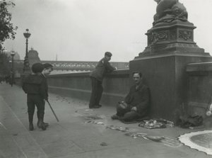 Päällystaiteilija Pengerrillä tekijältä English Photographer
