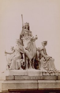 Albert Memorial, South Kensington, Lontoo tekijältä English Photographer