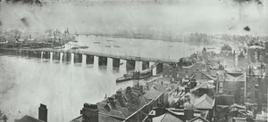 Battersea Bridge: näkymä Chelsea Church Towerista, 1875 tekijältä English Photographer