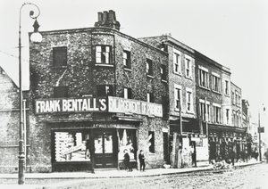 Bentalls, Clarence Street, Kingston: yleiskuva, 1890 tekijältä English Photographer