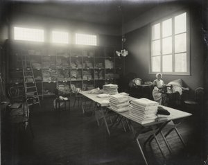 British Red Cross Society, Duchess of Westminsters Hospital tekijältä English Photographer