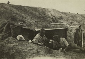 Brittiläiset sotilaat vapaana leirillä Tel-el-Jemissä, Palestiinassa, lokakuussa 1917 (b/w kuva) tekijältä English Photographer