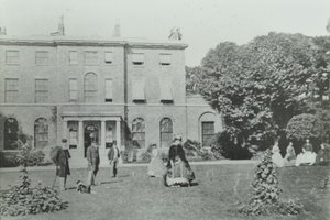 Broomwood House, Broomwood Road: takakorkeus, Lontoo, 1890 tekijältä English Photographer