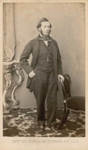 Kapteeni Sir Leopold McClintock tekijältä English Photographer