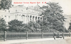 Cumberland Terrace Regents Parkissa tekijältä English Photographer