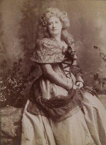 Ellen Terry Clarissena Robespierressa, Lyceum Theater tekijältä English Photographer