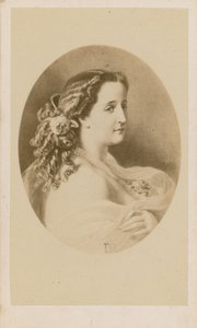Eugenie tekijältä English Photographer