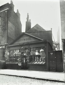 Evelyn Street: Deptford High Street, Lontoo, 1899 tekijältä English Photographer