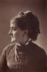 Fanny Josephs tekijältä English Photographer