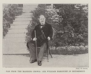 Kaukana hullusta joukosta, Sir William Harcourt eläkkeellä tekijältä English Photographer